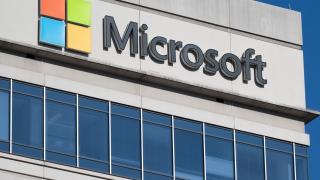Microsoft se pregătește de criză. Compania lui Bill Gates va concendia 10.000 de angajați până în primăvară