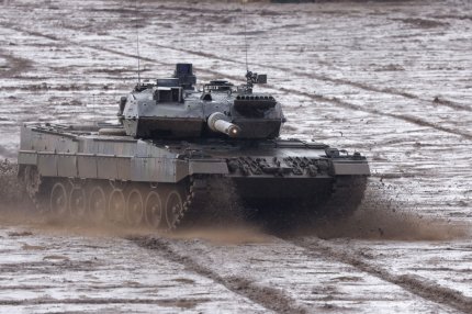 Ce sunt tancurile Leopard 2, de ce are Ucraina nevoie disperată de ele şi de ce blochează Germania trimiterea lor