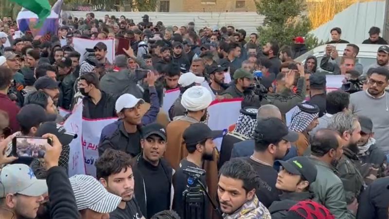 Opt persoane rănite la Bagdad, după un protest la adresa arderii Coranului la Stockholm. Ciocniri puternice între polițiști și manifestanți