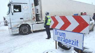 INFOTRAFIC: Drumuri naţionale închise în judeţele Brăila, Vrancea şi Galaţi, din cauza ninsorilor. Situația drumurilor la ora 15:00