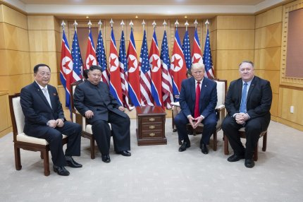 Kim Jong-un și-ar fi executat ministrul de Externe care a organizat summiturile cu Donald Trump - presa sud-coreeană