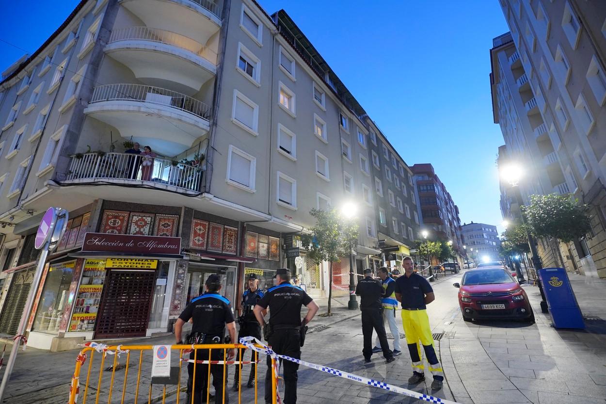 Patru copii au murit arşi de vii, după ce au rămas captivi într-un bloc cuprins de flăcări. Alţi 8 răniti, în urma incendiului din Vigo