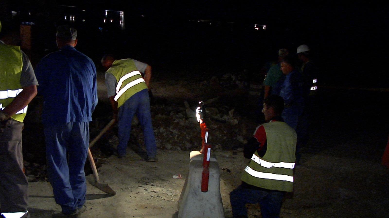 O avarie a lăsat 12.000 de oameni în Constanţa fără gaz. Un muncitor ar fi atins din greşeală conducta cu un utilaj