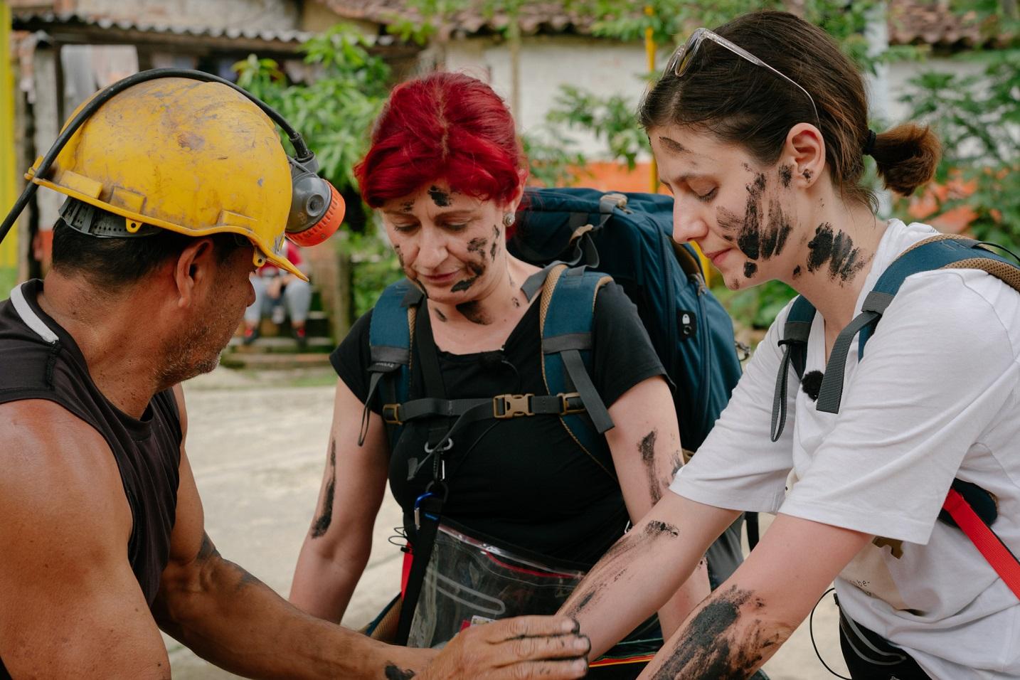 Ada Galeș și mama ei, dezvăluiri din America Express – Drumul Soarelui: "De ce nu se vede la televizor că oamenii mai au un pic și mor aici?"