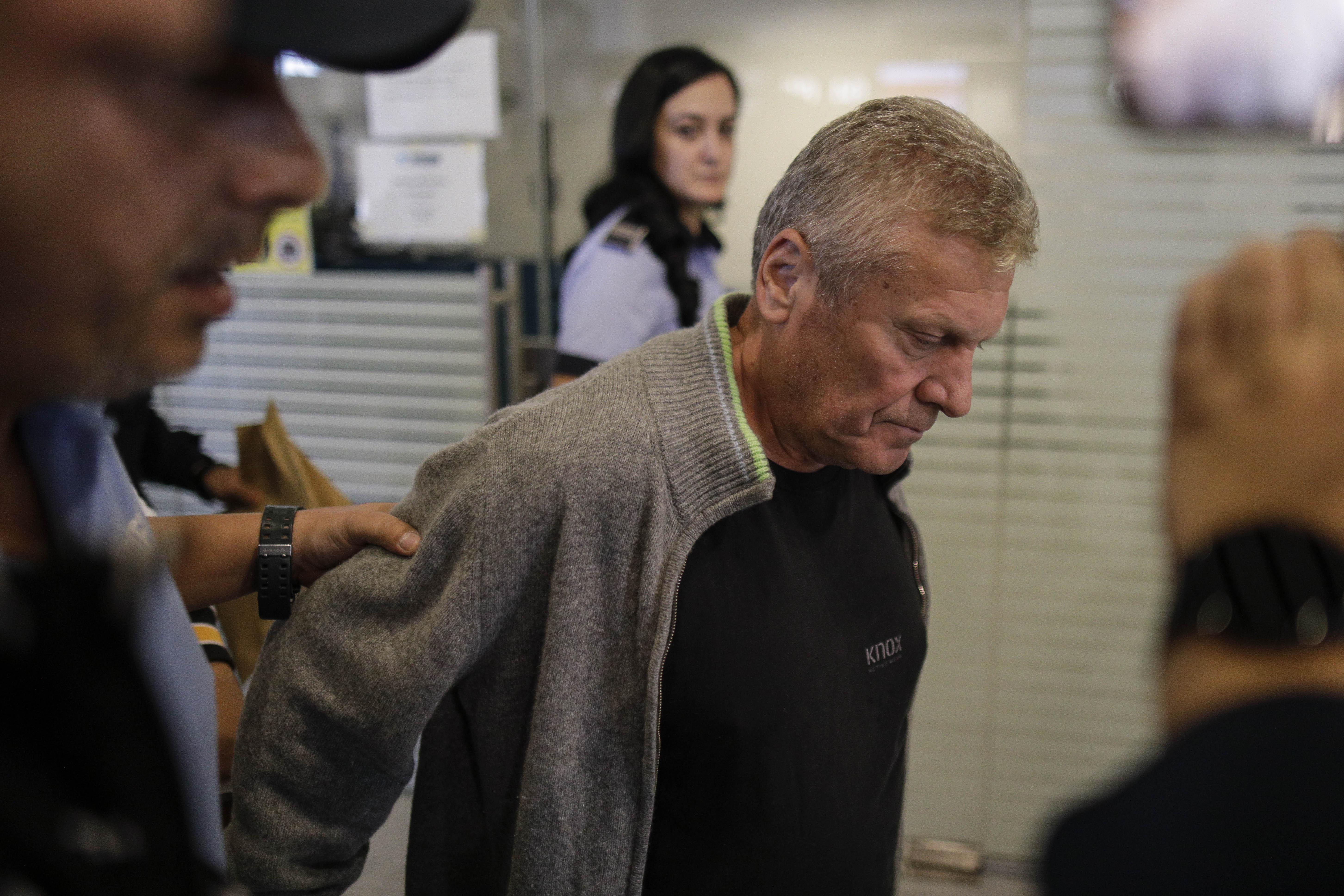 Dorin Lazăr Maior, adus în ţară pentru a-şi ispăşi pedeapsa la care a fost condamnat în 2013. Fostul deputat va sta şapte ani în închisoare