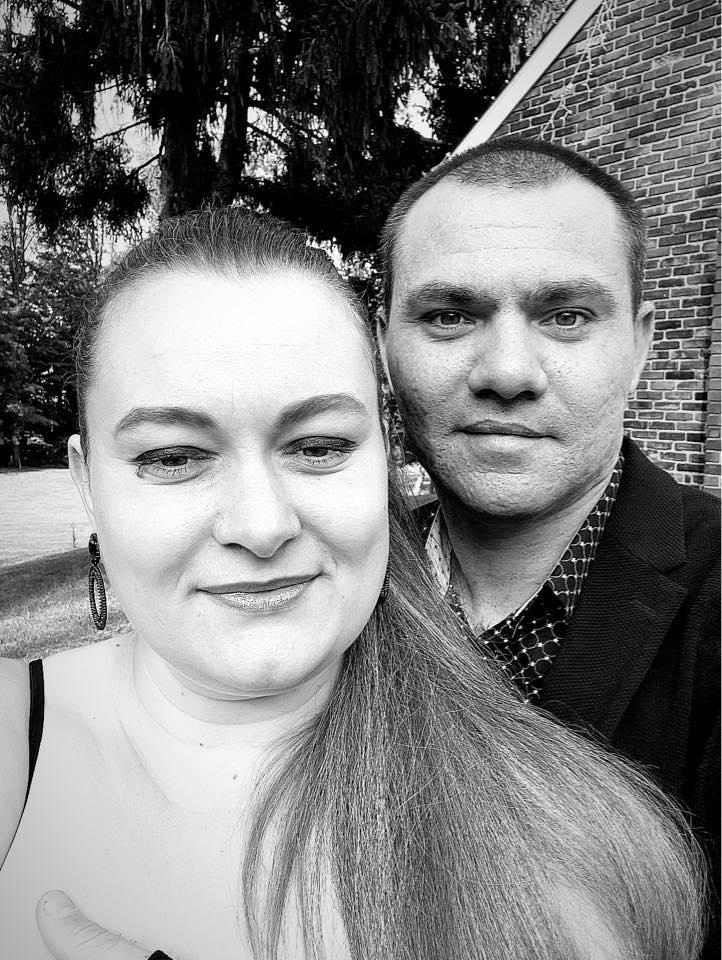 "Zbor lin la îngeri, iubitul meu". Vasile a murit intoxicat după ce un camion cu amoniac s-a răsturnat pe o şosea din SUA. Acasă îl aşteptau o soţie şi un copilaş