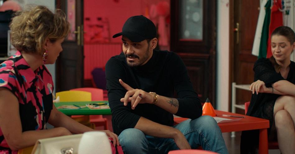 George Burcea, rivalul lui Liviu Vârciu în producția Bravo, tată!, noul serial de comedie difuzat, în fiecare duminică, la Antena 1