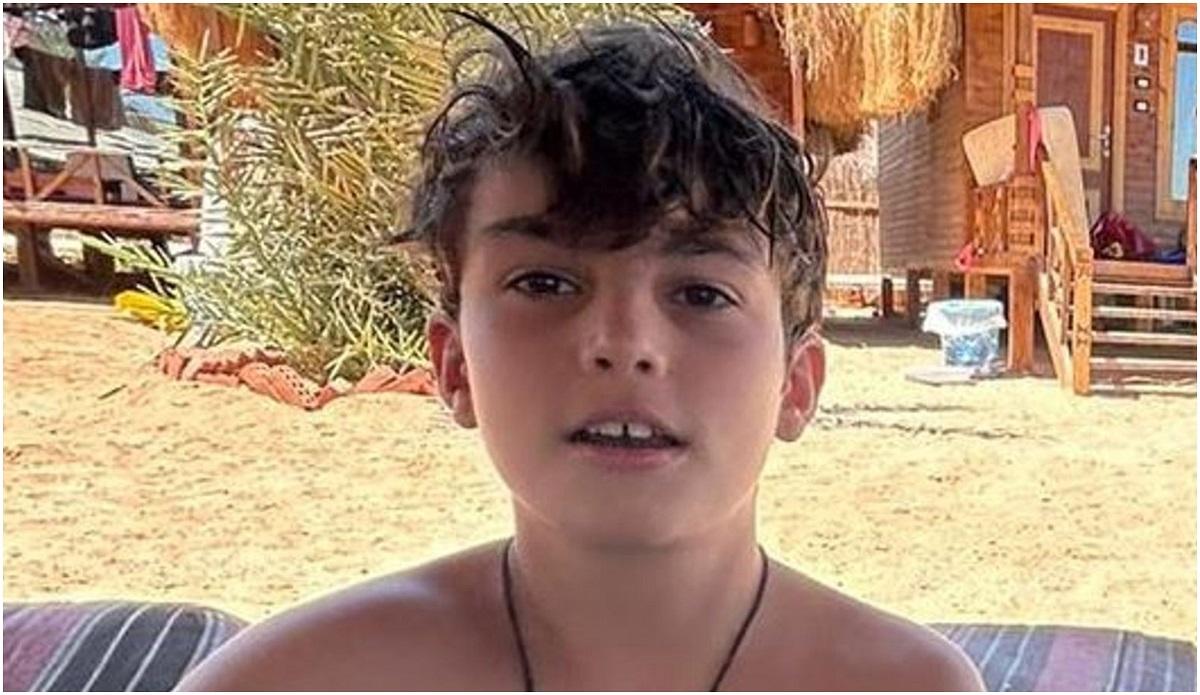 Mesajul tulburător trimis de un băiețel de 10 ani surorii lui, înainte de a fi răpit de Hamas
