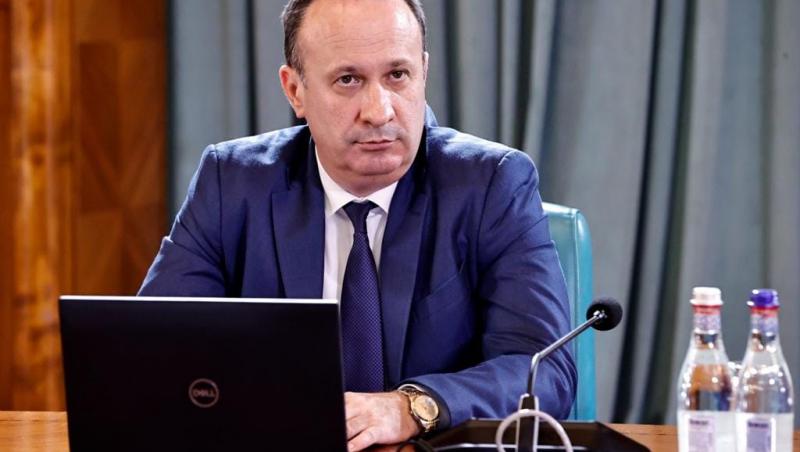 Adrian Câciu anunță primele măsuri, după scandalul angajărilor pe "pile" în MIPE. "Şmecheria se încheie începând de azi!"