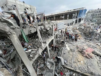 Cel puţin 50 de persoane, ucise într-o şcoală ONU din Gaza după un atac israelian