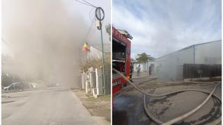 Incendiu la un service auto din Bragadiru. Mari degajări de fum în Ilfov, lângă Capitală