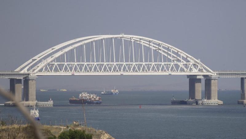 WP: Rusia vrea să sape împreună cu China un tunel pe sub Marea Neagră pentru a asigura o legătură sigură cu Crimeea