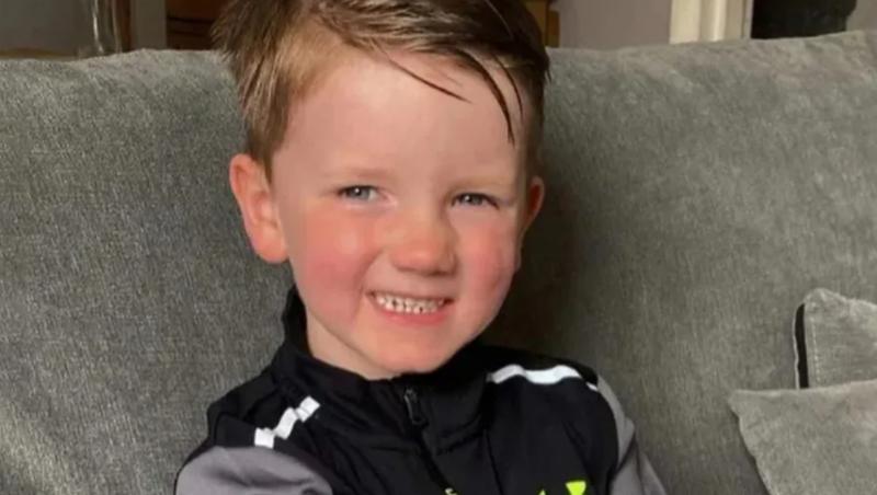 "Un băiețel îndrăzneţ, neastâmpărat, fericit". Un copilaş de 5 ani din UK s-a înecat într-o piscină, în Egipt. Era prima lui vacanţă în străinătate
