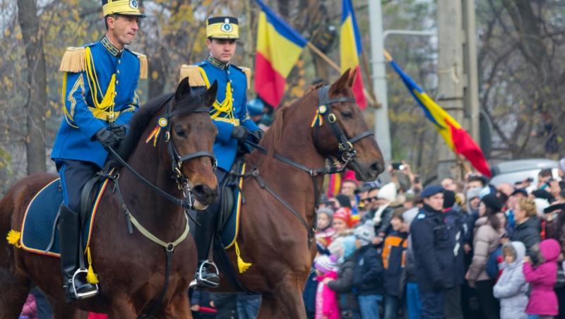 Minivacanţă 1 Decembrie 2023. Câte zile libere vor avea românii de Sf. Andrei şi Ziua Naţională