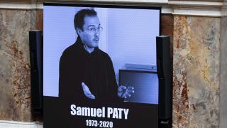 Decapitarea profesorului de istorie Samuel Paty. Elevii implicaţi în crima odioasă au izbucnit în lacrimi la audieri