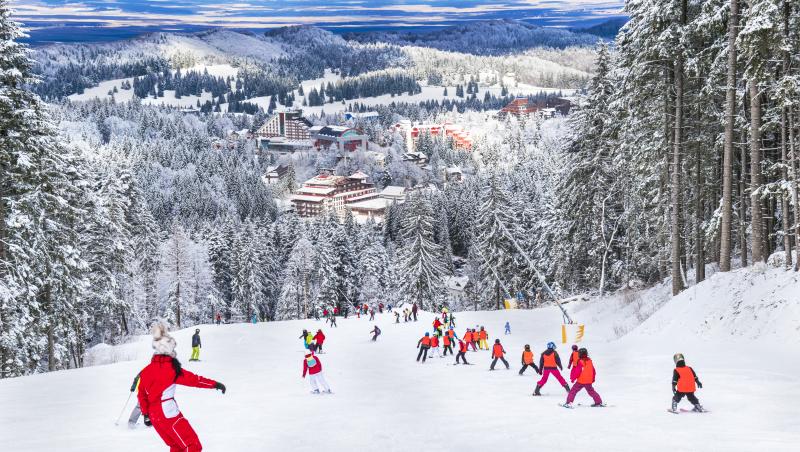 Când s-ar putea deschide sezonul de schi în Poiana Brașov. Anunțul primarului Allen Coliban