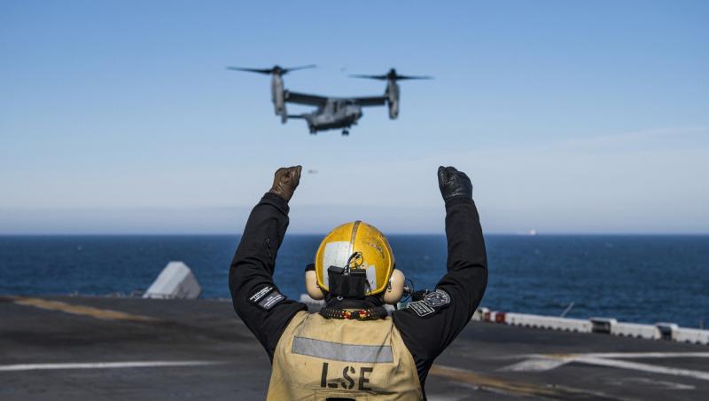 Un avion militar american s-a prăbușit în ocean, în apropiere de Japonia. Opt persoane se aflau la bord