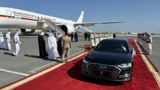 Preşedintele german, lăsat să aştepte la uşa avionului 30 de minute în Qatar. VIDEO