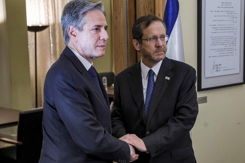 Blinken, la Tel Aviv: Israelul are dreptul şi obligaţia să se apere. Dar este important cum face asta Blinken, la Tel Aviv: Israelul are dreptul şi obligaţia să se apere. Dar este important cum face asta