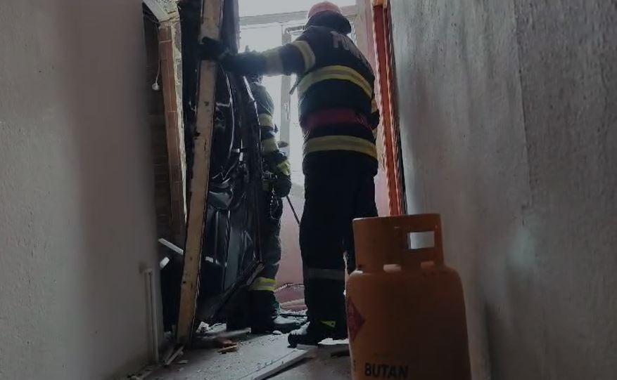 Explozie într-o garsonieră din Galaţi