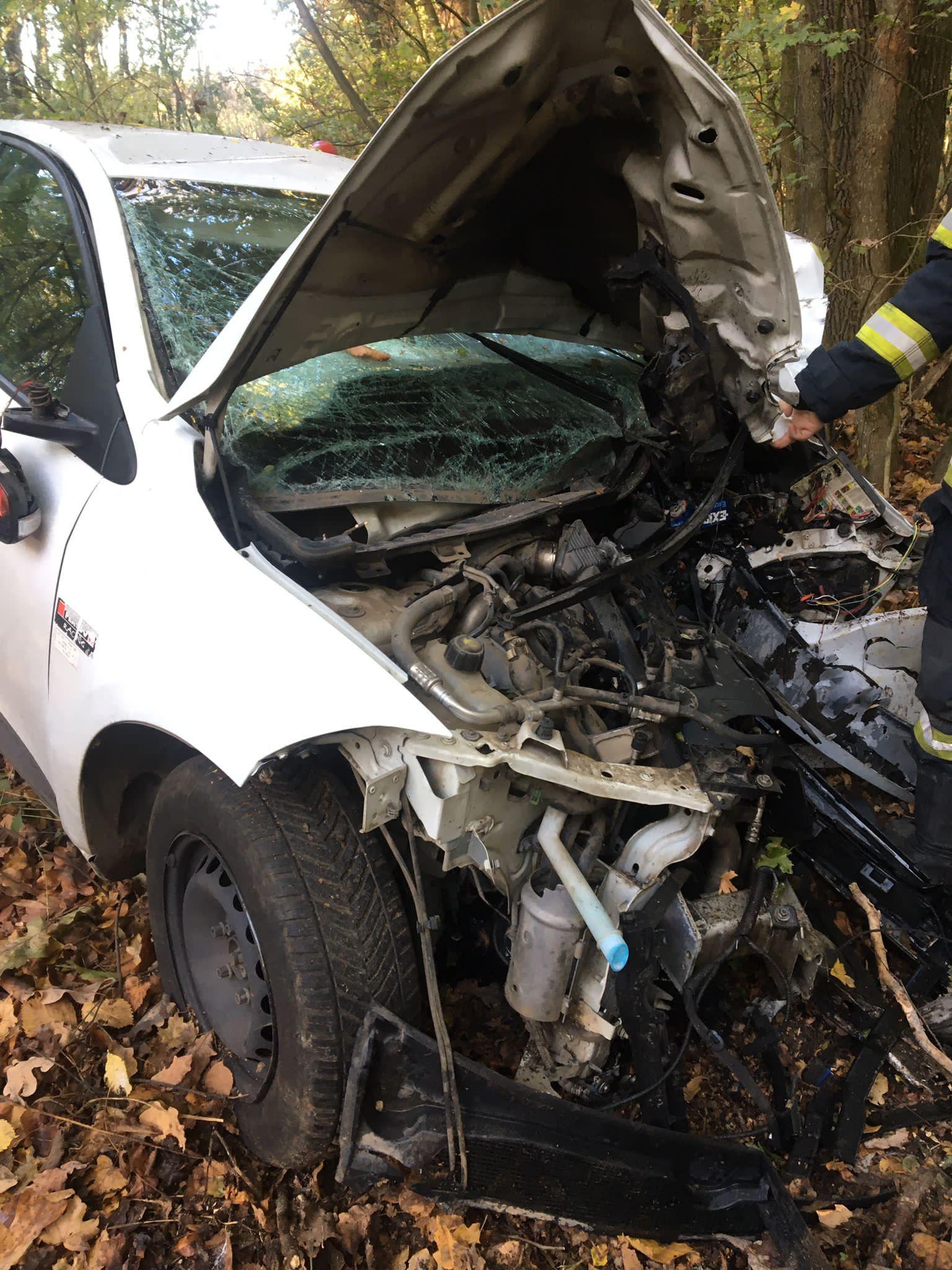 Un tânăr de 20 de ani a murit în urma unui accident cumplit în Dâmboviţa. Medicii au încercat în zadar să-l readucă la viaţă