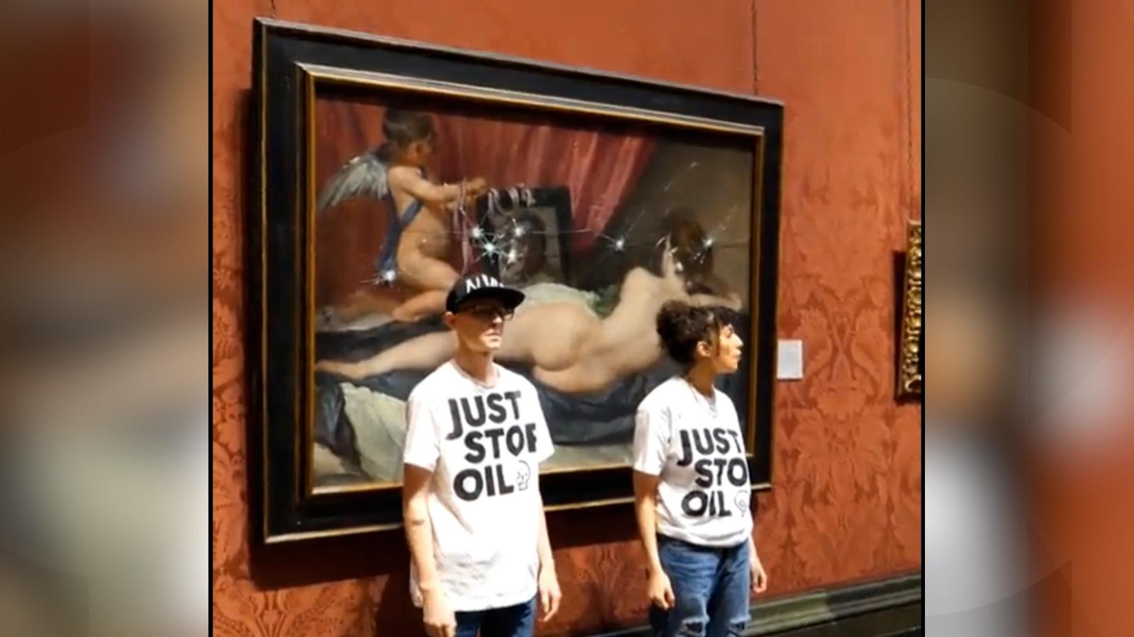 O operă de artă a fost vandalizată de activiştii Just Stop Oil, într-un muzeu din Londra. Au fost arestaţi după ce au spart sticla de protecţie