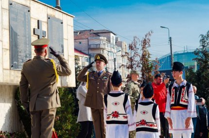 Câţi oameni se simt mândri că sunt români? Procentul a crescut semnificativ în ultimii 10 ani - sondaj INSCOP