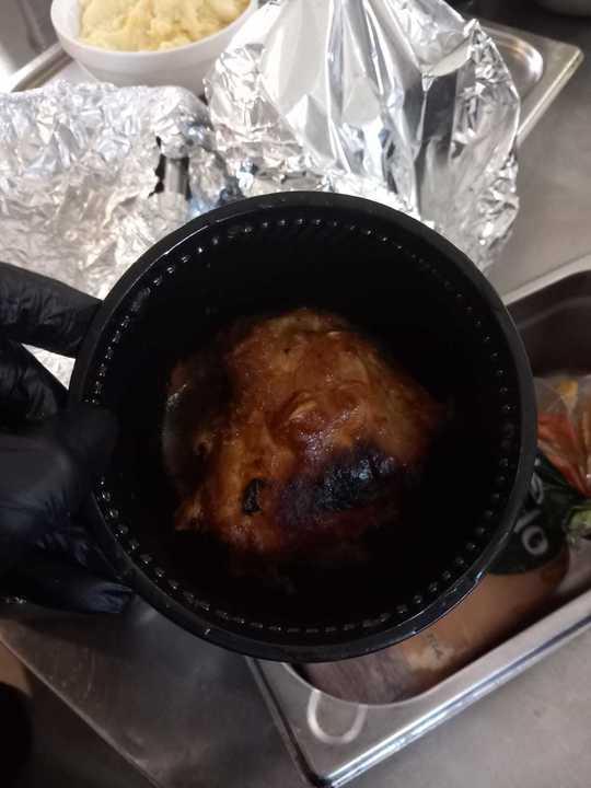 Taverna Poseidon din Câmpina, amendată de ANPC