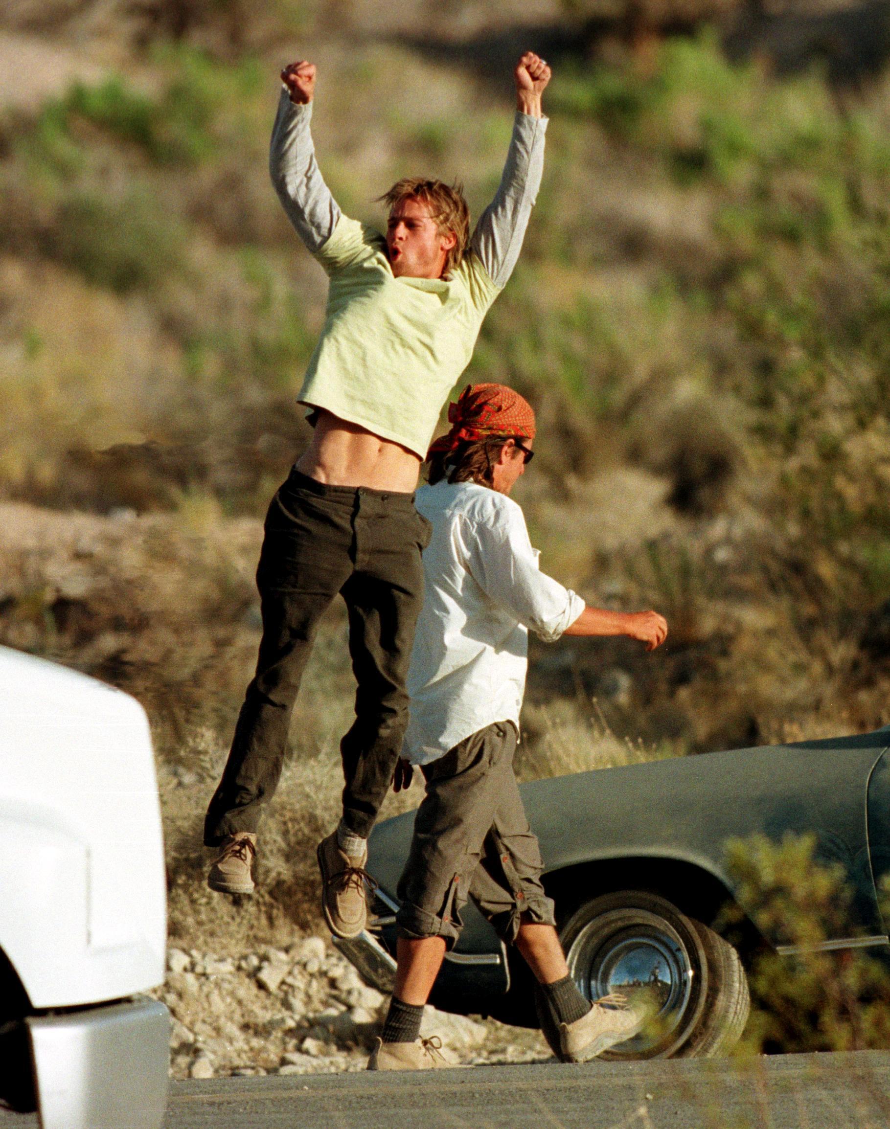 Brad Pitt împlineşte astăzi 60 de ani. Care e primul film în care a jucat și cum a ajuns să ia primul Oscar