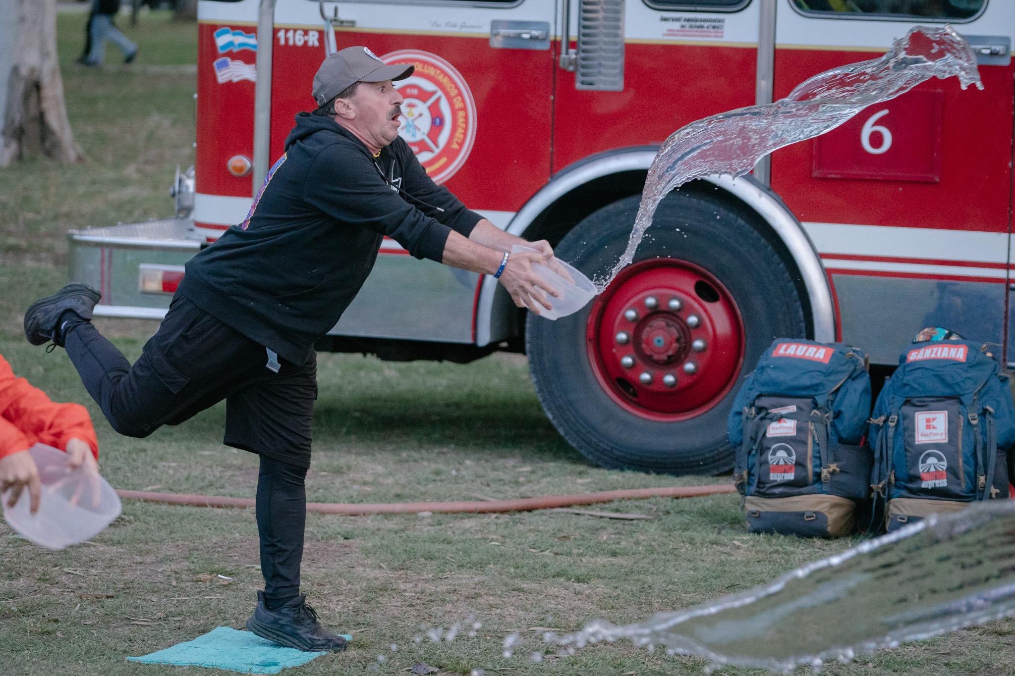 America Express, lider de audiență. Ultima parte a luptei pentru biletul de aur aduce condiții extreme, în regim de urgență: "Nu mai puteam respira din cauza fumului"