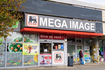 Programul Mega Image de Anul Nou 2024. Când sunt deschise magazinele