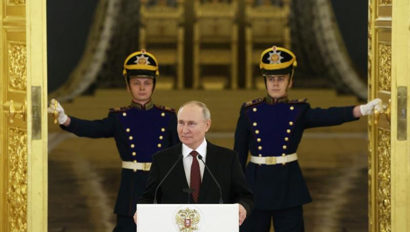 Putin merge miercuri în Emiratele Arabe Unite şi în Arabia Saudită. Ce vrea să obţină de la liderii arabi