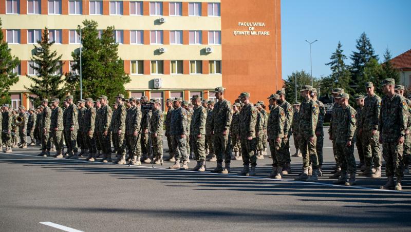 Un student la Academia Forțelor Terestre din Sibiu și-a înjunghiat un coleg, după o ceartă ca între băieți