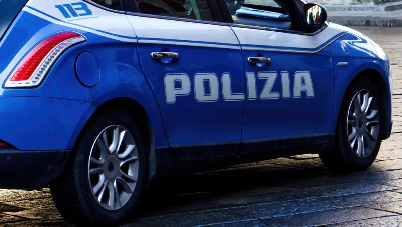 Un român s-a dat drept fiul unui om de afaceri italian şi a primit gratuit mese la restaurant şi plimbări cu elicopterul de mii de euro