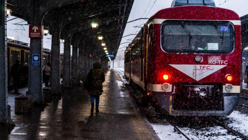 Trenurile din România vor trebui să circule cu 160 km/h până în 2030. Adina Vălean: Este obligaţie pan-europeană