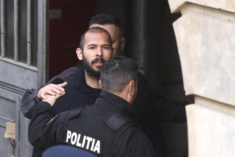 Andrew Tate Andrew Tate în cătușe