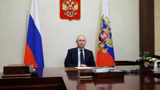 Putin cere armatei ruse să nu mai bombardeze regiunile ruseşti din Ucraina