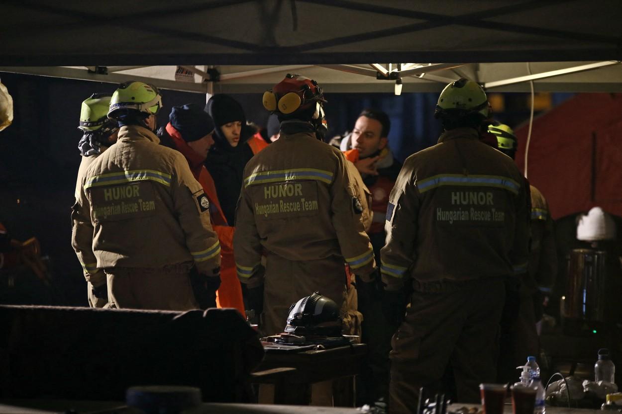 Cutremure în Turcia și Siria: Peste 21.000 de morţi. Experții avertizează că sunt tot mai puține șanse ca printre dărâmături să fie găsiți oameni în viață