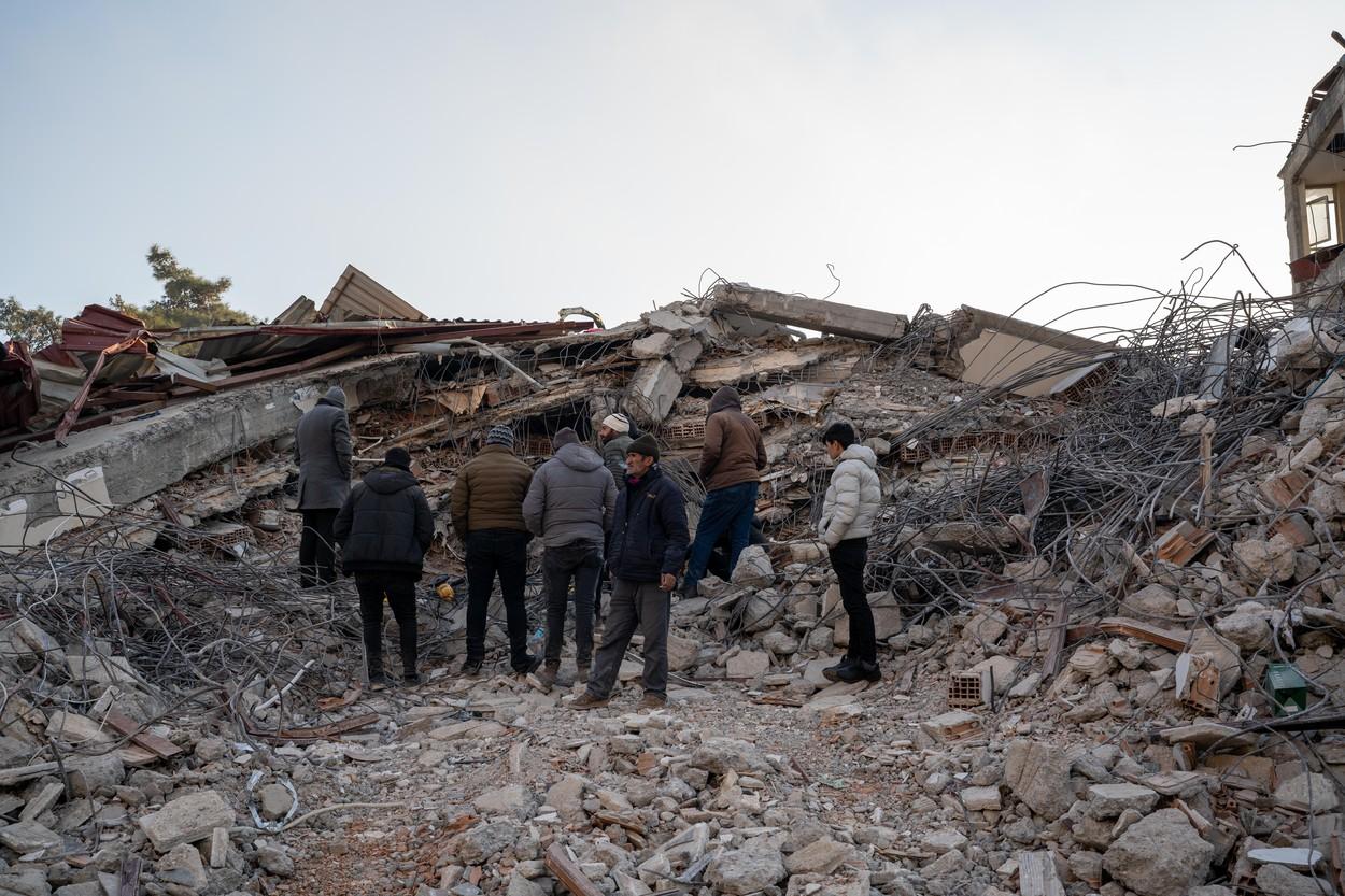 Cutremure în Turcia și Siria: Peste 21.000 de morţi. Experții avertizează că sunt tot mai puține șanse ca printre dărâmături să fie găsiți oameni în viață