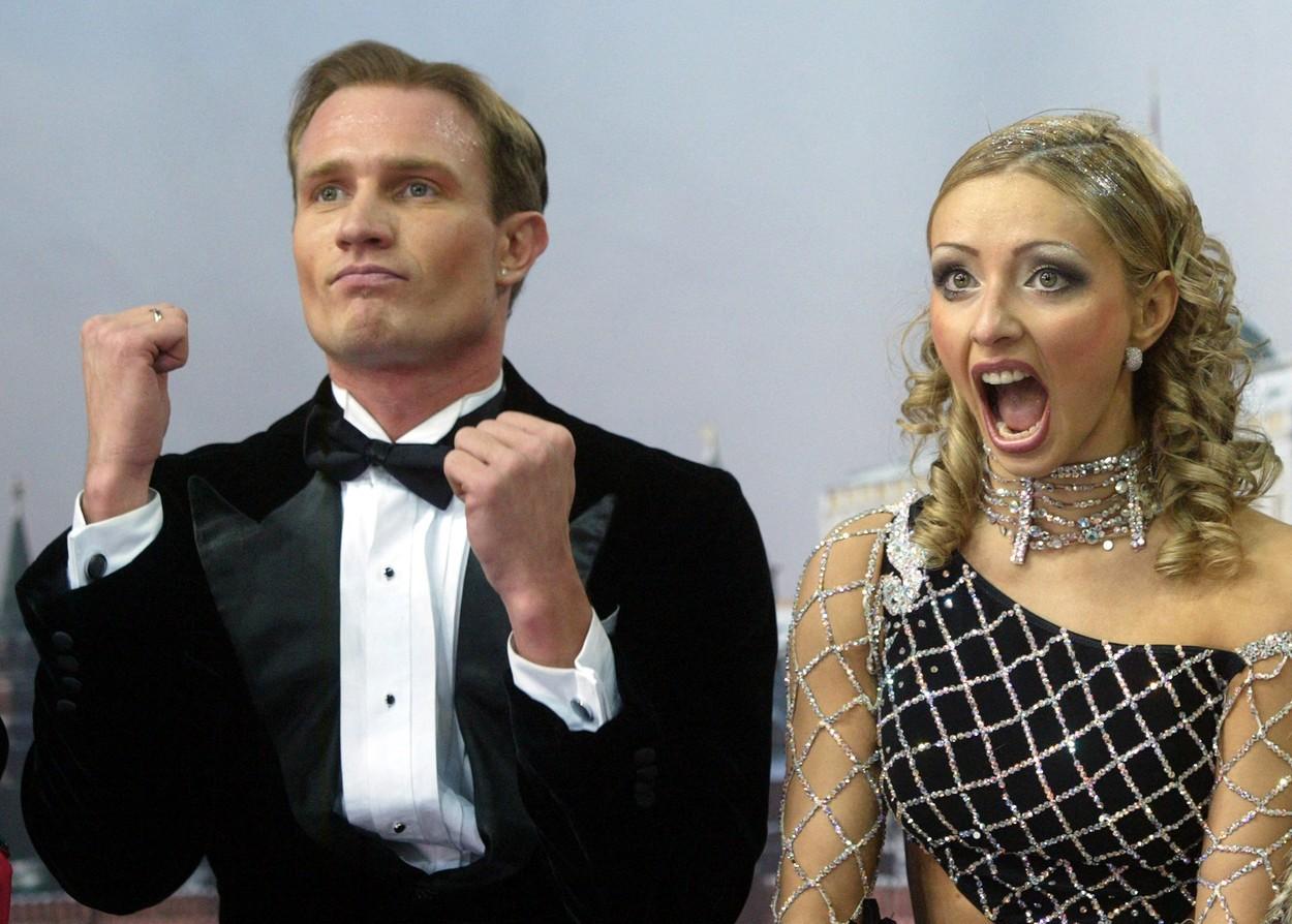 Roman Kostomarov şi Tatiana Navka, campioni olimpici în 2006, la Torino