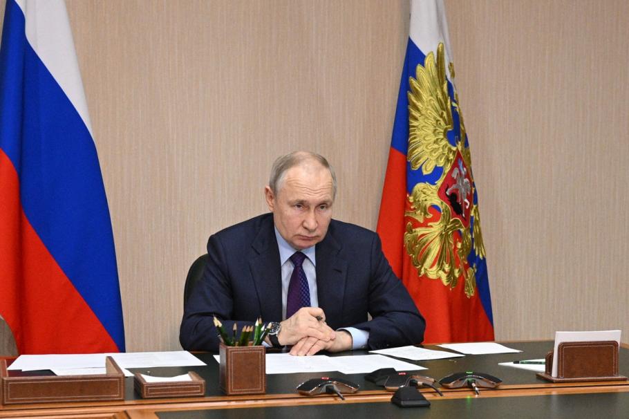 Opozantul rus Mihail Hodorkovski e de părere că "domnia" lui Putin se va încheia în următorii 5 ani: "E o opţiune reală" Opozantul rus Mihail Hodorkovski e de părere că "domnia" lui Putin se va încheia în următorii 5 ani: "E o opţiune reală"