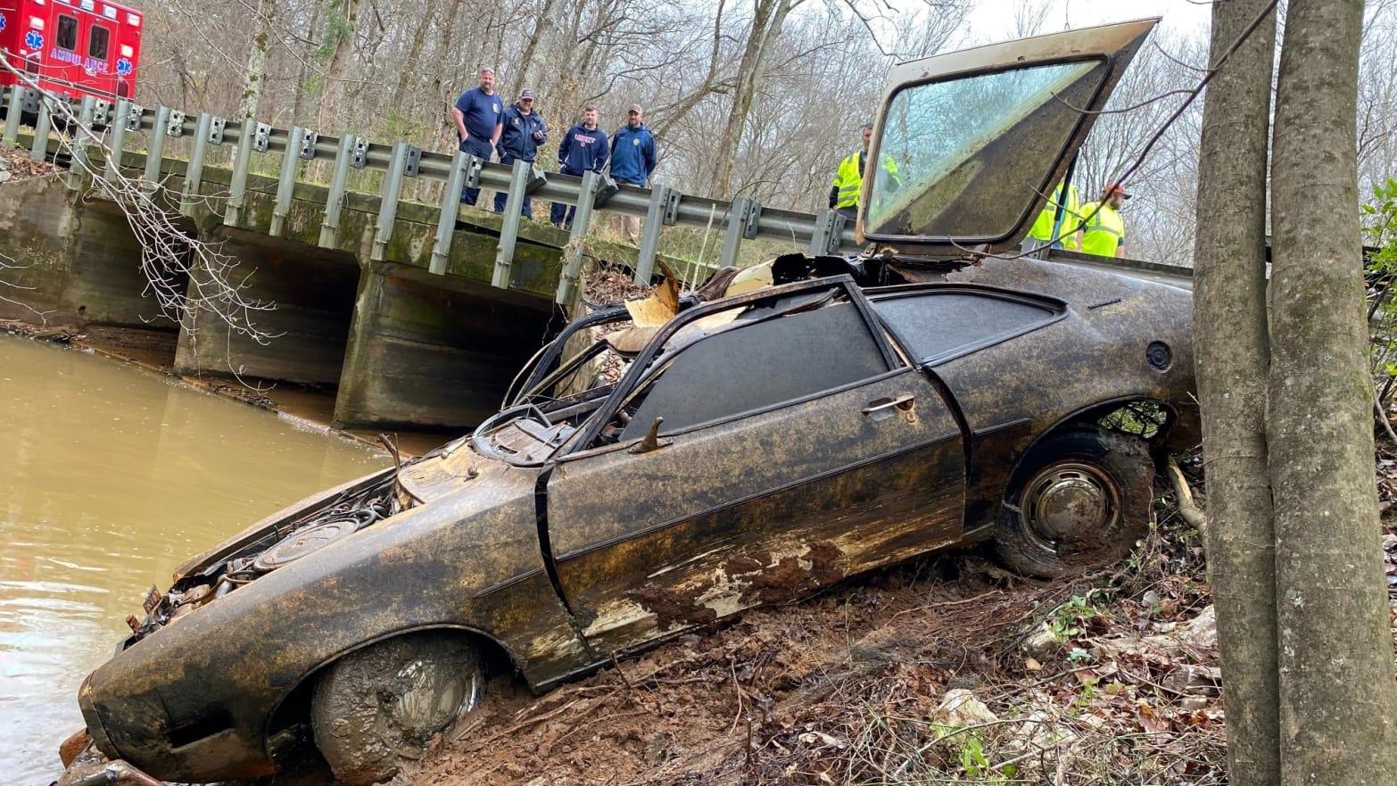 Dispariţie rezolvată după 50 de ani: maşina Ford Pinto, găsită în Alabama, îi aparţinea lui Kyle Clinkscales