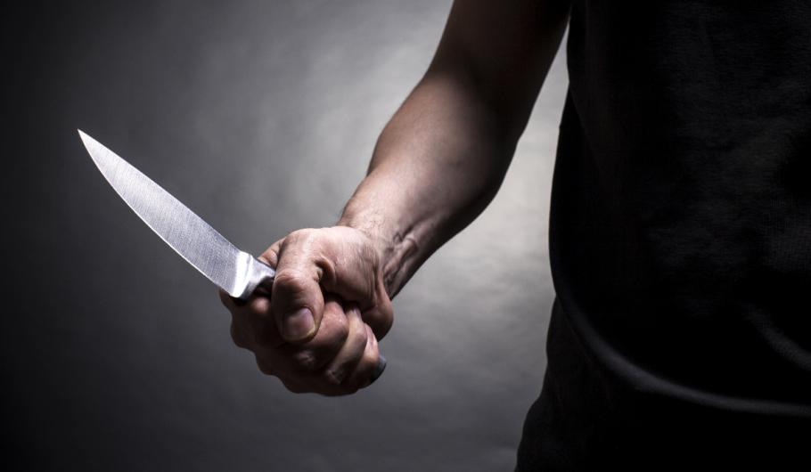 Un băiat de 17 ani, înjunghiat la o petrecere, a murit pe patul de spital