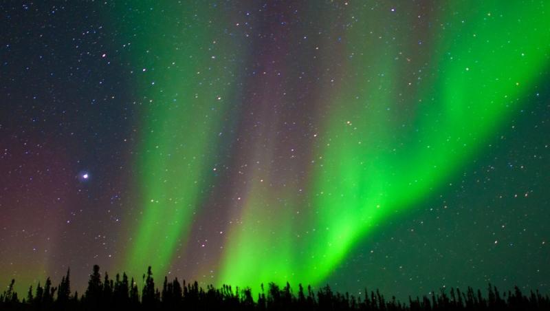 Idei de vacanţe în 2023. În ce perioadă poţi vedea Aurora Boreală şi cât costă un circuit în ţările nordice
