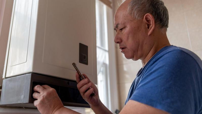 Ce facem cu centrala de apartament când plecăm în concediu. Sfaturi pentru a economisi energie