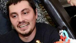Iubita poliţistului Bogdan Dumitrescu, împuşcat în cap, condamnată definitiv la 6 ani de închisoare. Doi copii, rămaşi orfani de tată