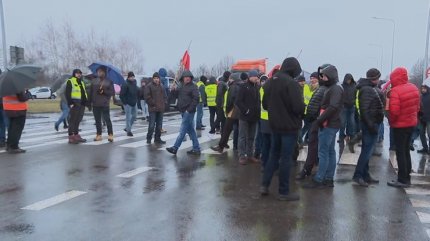 protest al fermierilor polonezi la frontiera cu Ucraina