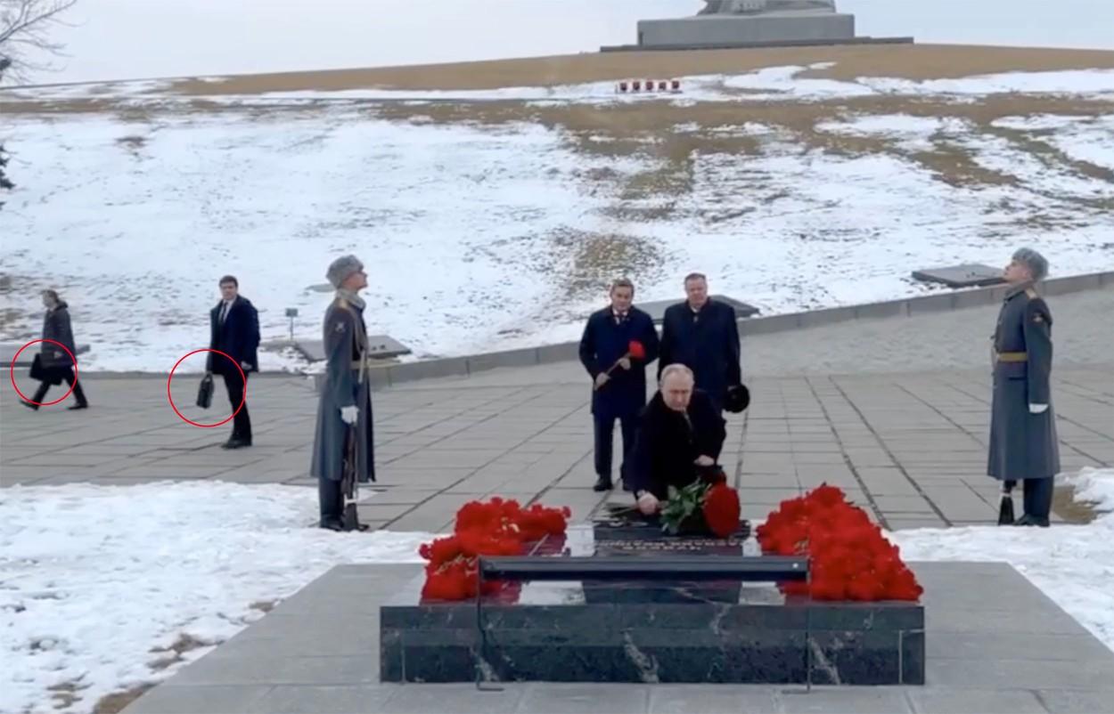 Vladimir Putin, la Volgograd cu "valiza nucleară". Măsuri extreme de securitate: ce a fost forţat să facă guvernatorul regiunii