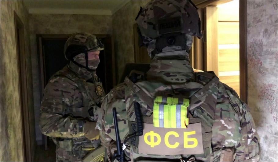 Aproape 3 milioane de dolari, deturnaţi din fondurile Ministerului Apărării din Ucraina: doi oficiali sunt cercetaţi şi riscă 12 ani de închisoare Aproape 3 milioane de dolari, deturnaţi din fondurile Ministerului Apărării din Ucraina: doi oficiali sunt cercetaţi şi riscă 12 ani de închisoare