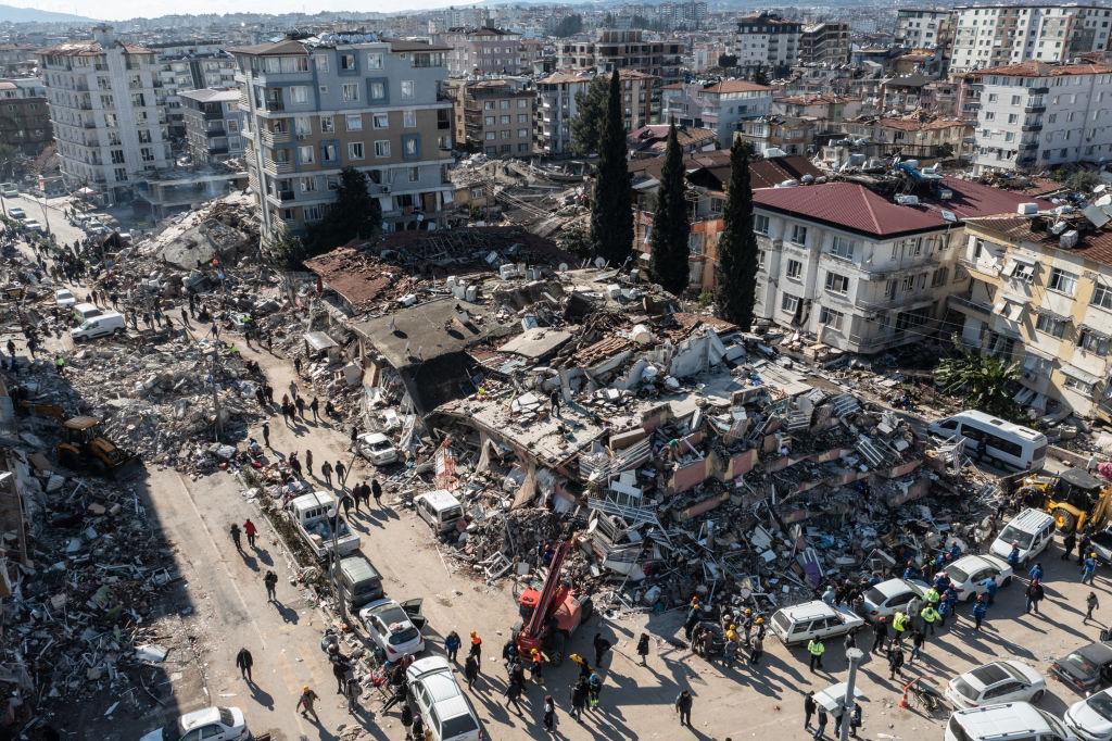Cutremure în Turcia și Siria: Peste 16.000 de morţi. OMS avertizează că 23 de milioane de oameni ar putea fi afectați în urma catastrofei naturale